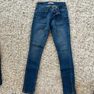 Levis superlow skinny jeans W25 L 32